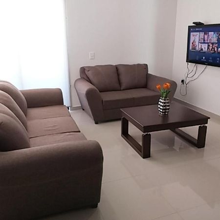 Renta Vacacional A 2 Cuadras De La Playa O Malecon De Mazatlan Apartman Kültér fotó